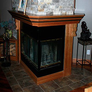 Manteau de foyer en bois